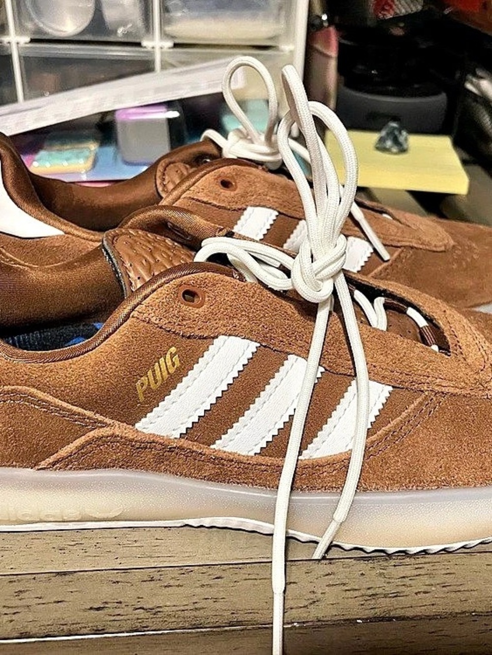adidas PUIG Brown & White size 6